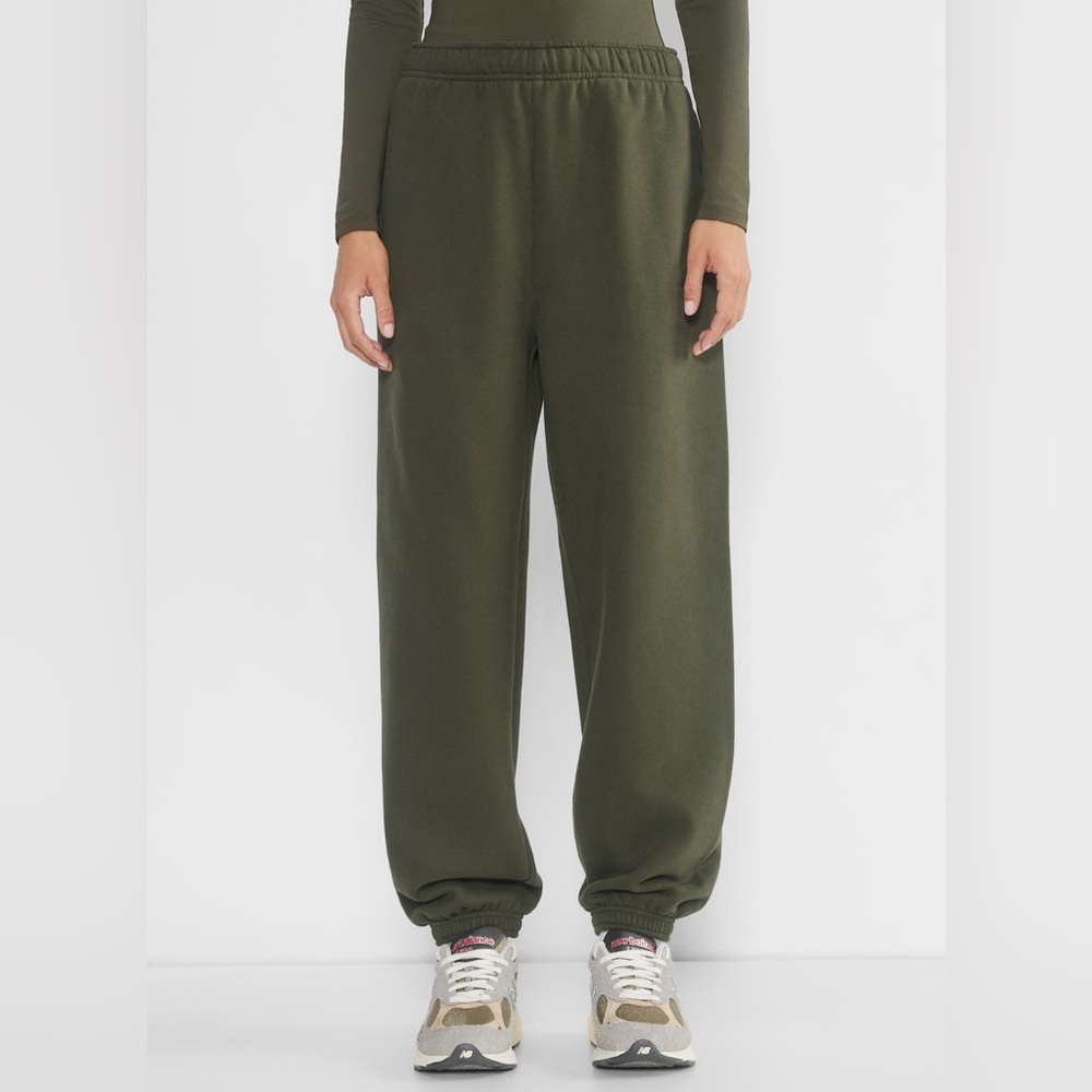 ARITZIA- Cozy Sweatfleece Mega Sweatpant